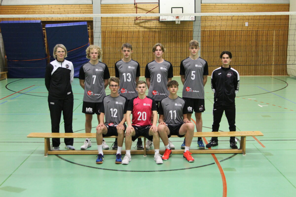 Hinten von links: Coach Anne Schade, Henry Kentzler, Fabian Jandrey, Jonas Griesel, Eric Berkenkamp und Co Tom Keilbart.vorn von links: Philipp Herbort, Jarik tom Suden und Tom Strate.Es fehlen: Damian Baker und Jakob Mersch.