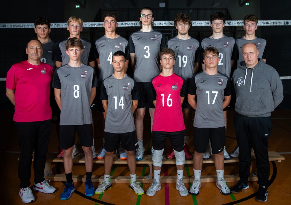 Oben von links :Jakob Stapke, Levi Kentzler, Tom Lino Kuckuck, Milo Kleine'Bekel, Paul Kopera, Lukas Schwarz , Tjark VinkeUnten von links: Andy Grau, Timon Ruoff, Lino Nölke, Bjarne tom Suden, Alexander Penner, Trainer: Carsten Petersen
Es fehlt: Jon Möhrmann