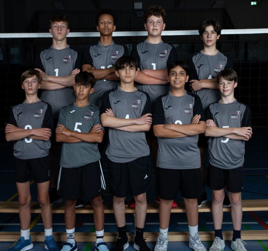 Hinten von links: Hinten von links: Keke Kadereit, Jaden Alering, Ole Jahns und Diego Bremser Acedo
.
Vorne von links: Mika Kramme, Deniz Toprak, Sami Altay Fritz, Selim Efe Türk und Moritz Altenborg
Es fehlen: Rohan Dethe, Luis Kuck, Ethieme Maas, Kritul Gpbinatthan Kalyani, Max Stürz und Trainer Vitali Voth